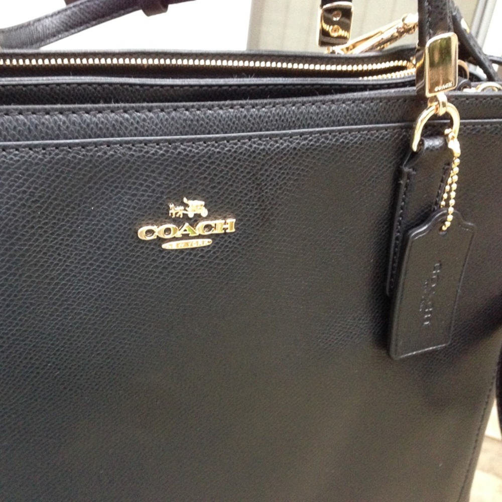 Coach Christie Carryall Crossgrain Leather Bag - Picture 4 of 13